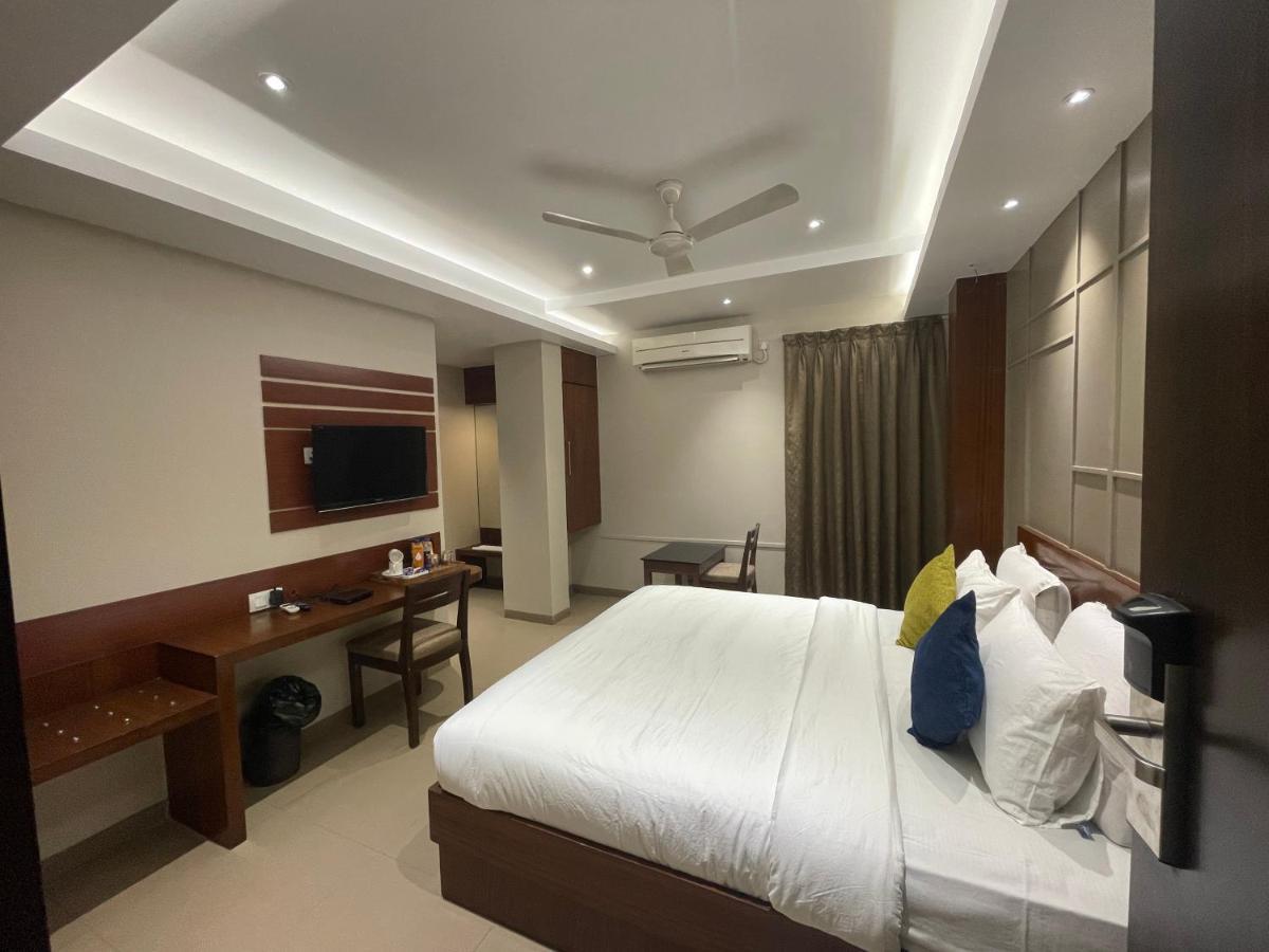 Hotel Five Elements Visakhapatnam Exterior foto