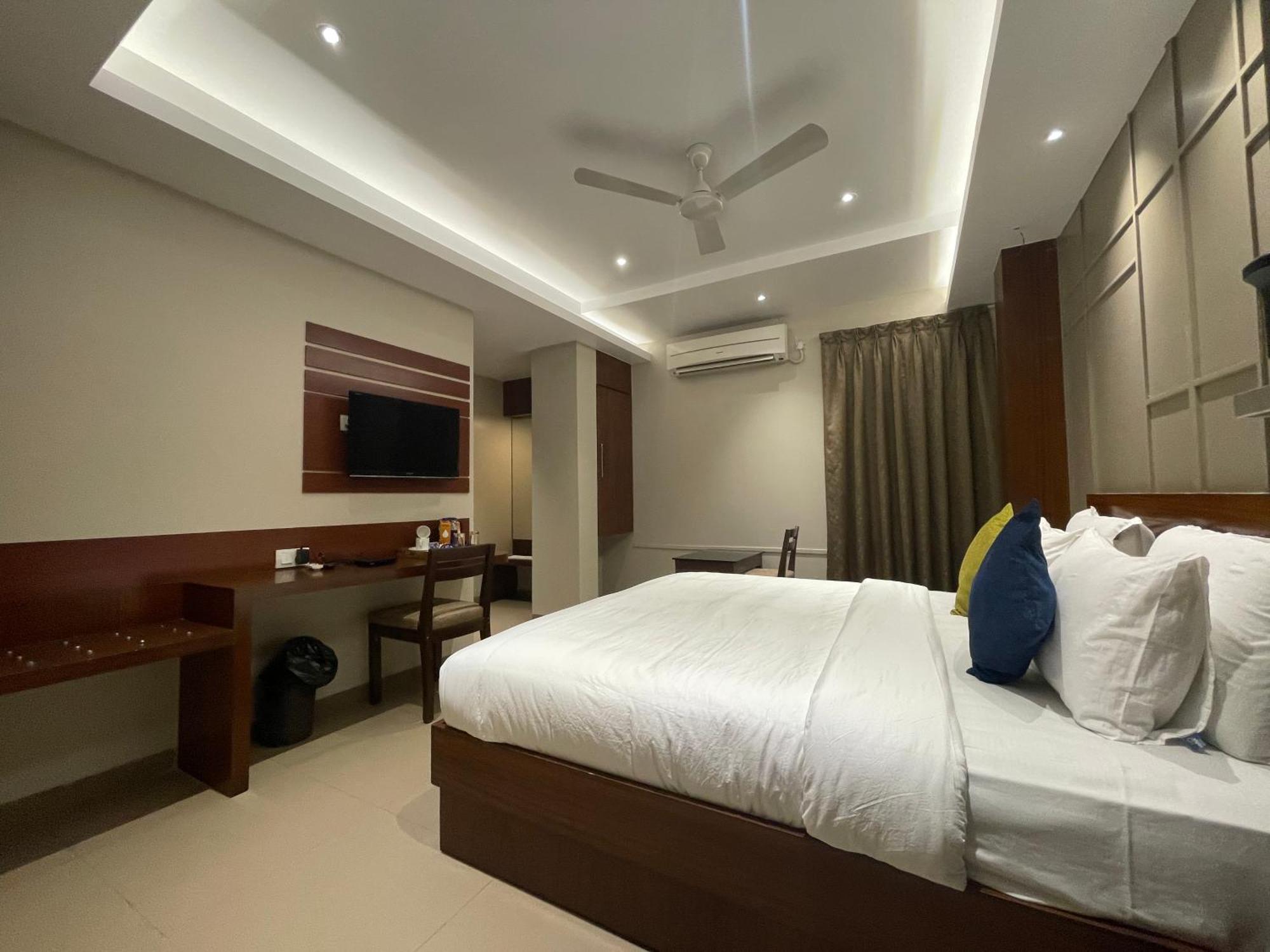 Hotel Five Elements Visakhapatnam Exterior foto